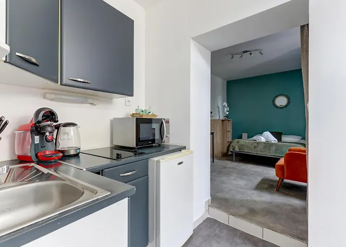 Le Nid Bourbonnais - Proche De Montlucon * Нери-ле-Бен